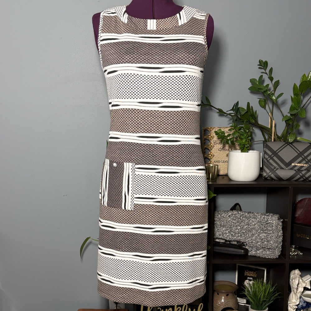 Papillon Blanc Monochrome and Patterned Sleeveless Dress